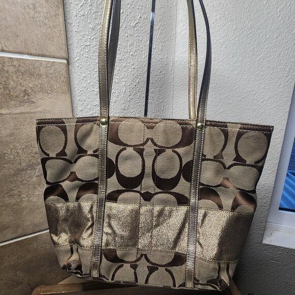 Coach Signature Tote Bag with Gold Trim - Picture 1 of 11
